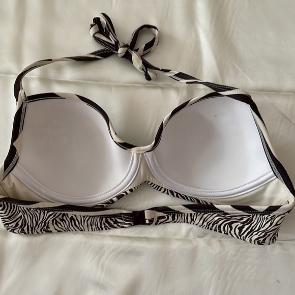 Touché Designer Two Piece Animal Print Bikini Size L - Picture 3 of 8